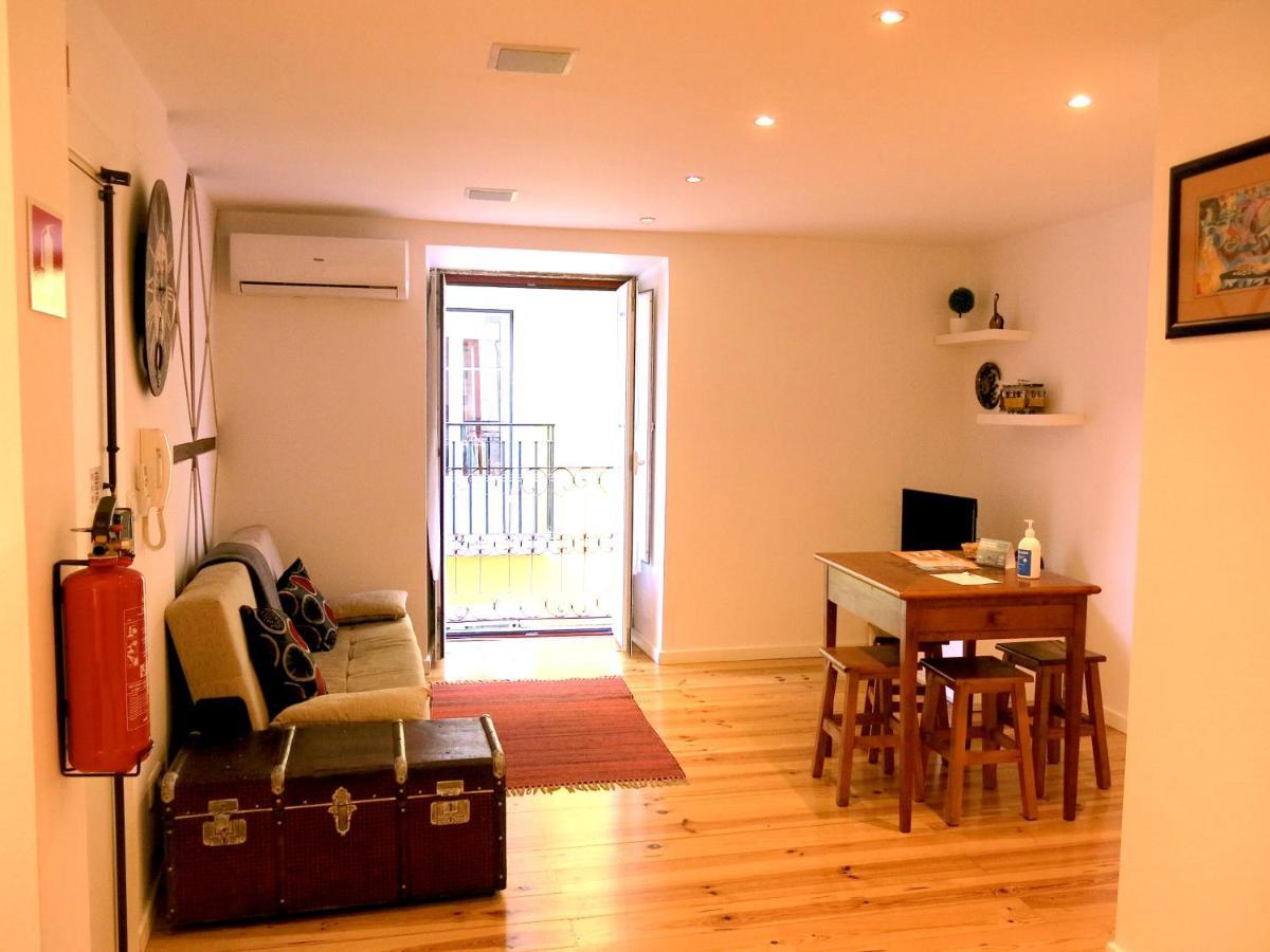 Cozy Studio In Mouraria With Ac ลิสบอน ภายนอก รูปภาพ