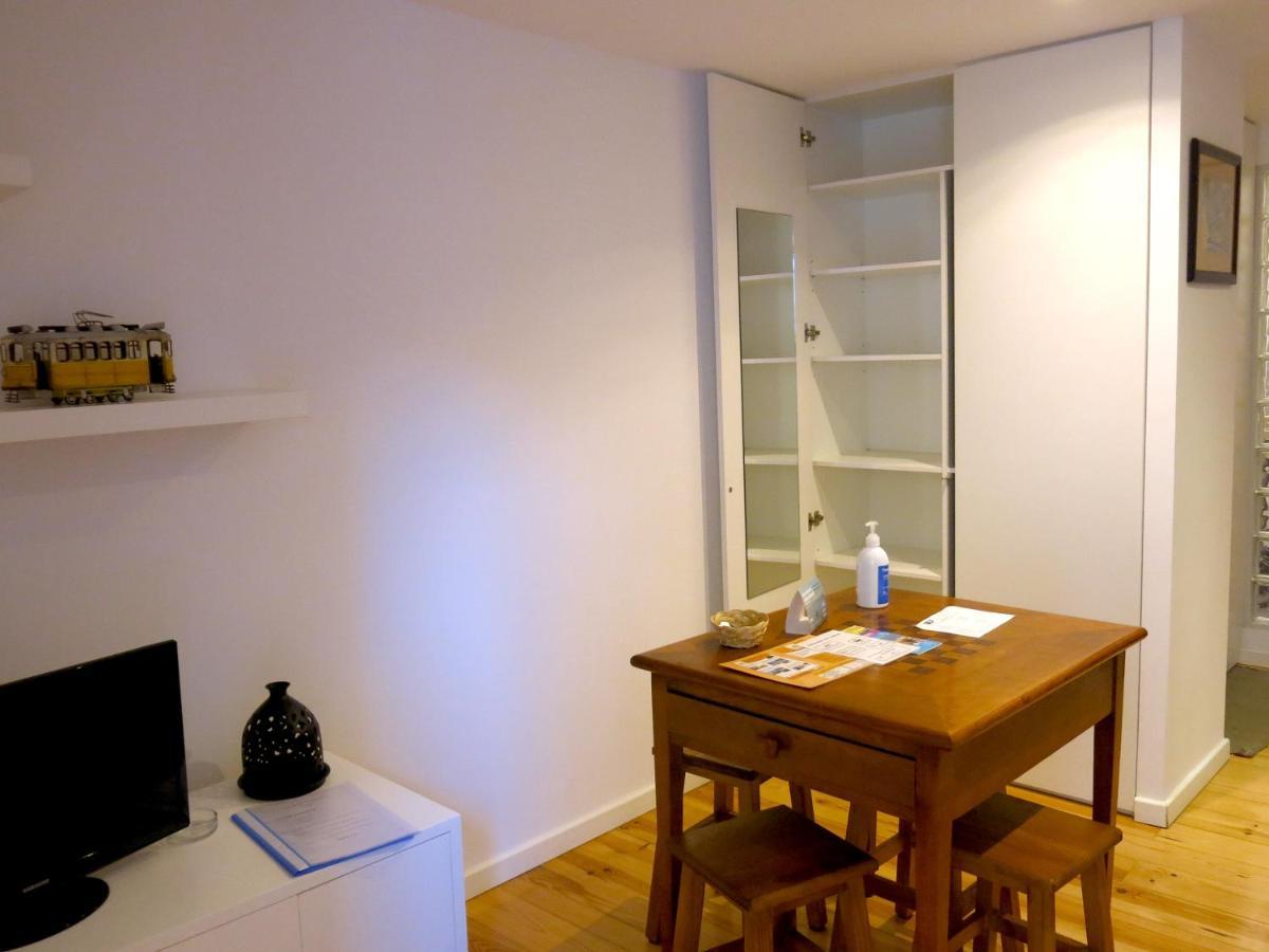 Cozy Studio In Mouraria With Ac ลิสบอน ภายนอก รูปภาพ
