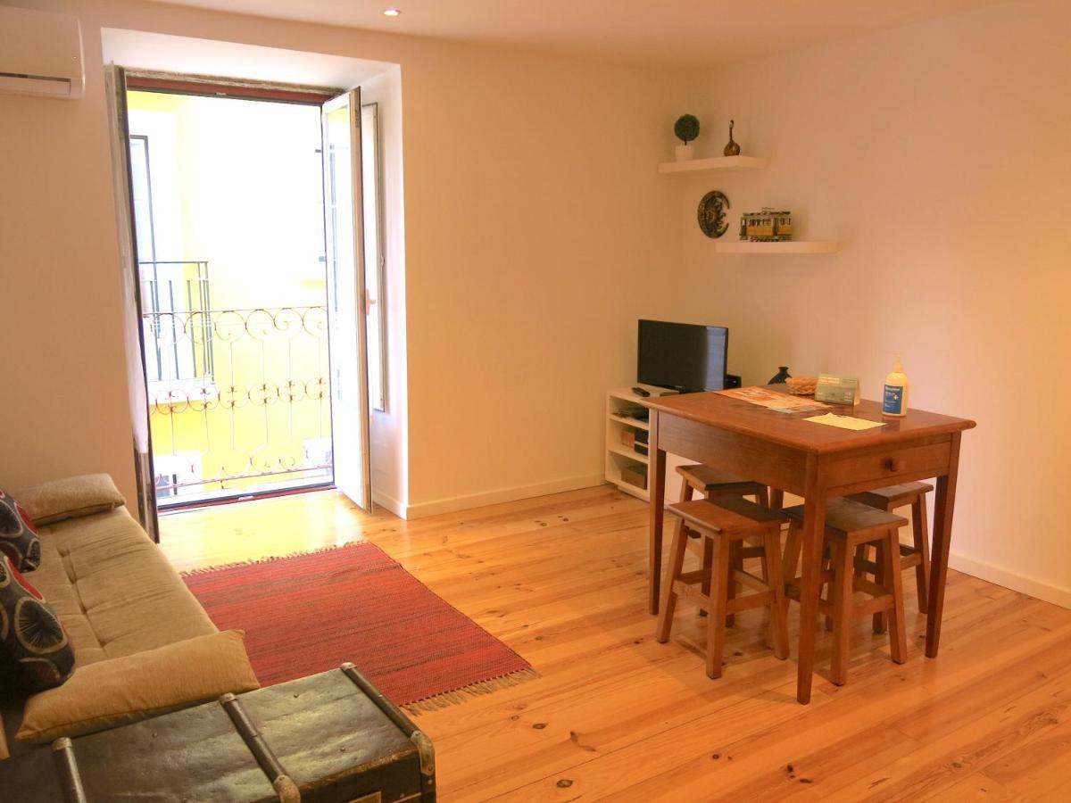 Cozy Studio In Mouraria With Ac ลิสบอน ภายนอก รูปภาพ